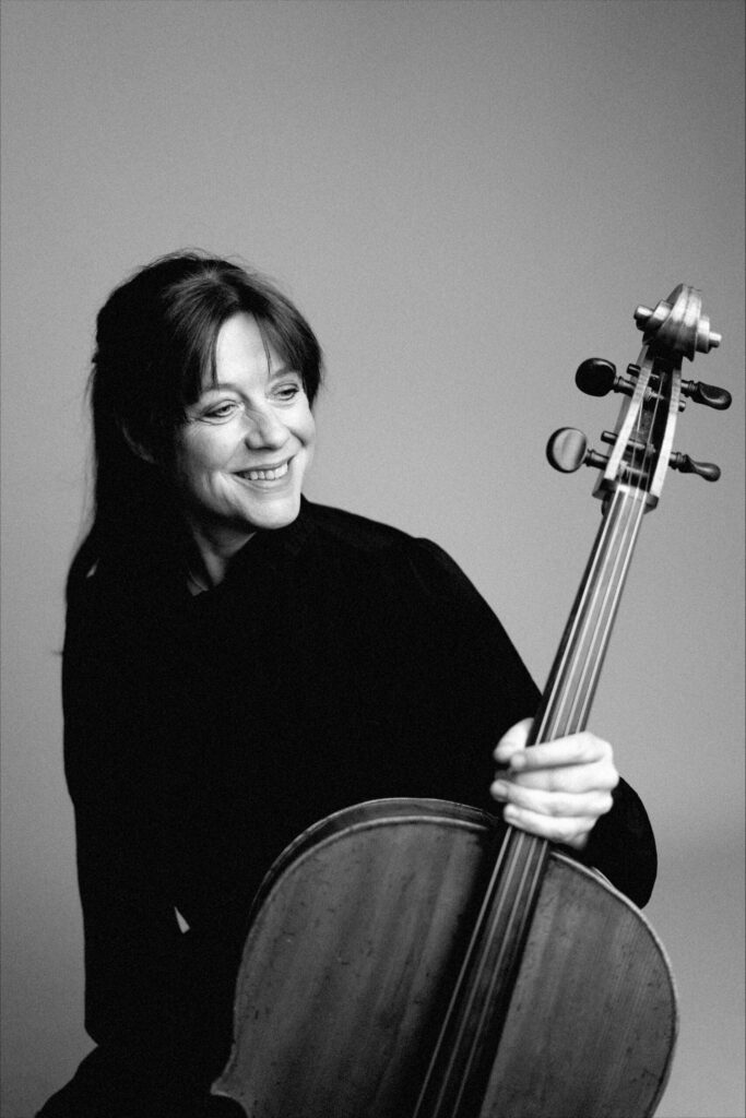 Bjørg Lewis